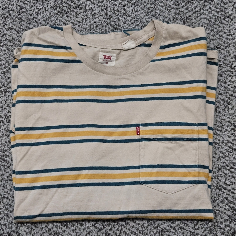 Sale: Mens Levis Retro Stripe T-Shirt - Size XL